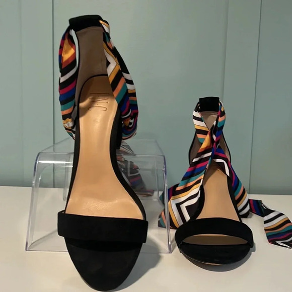 INC Faux Velvet ‘Kanata’ Single Strap Striped Ribbon Ankle Tie 3” Heels. Size 9. - Picture 4 of 13